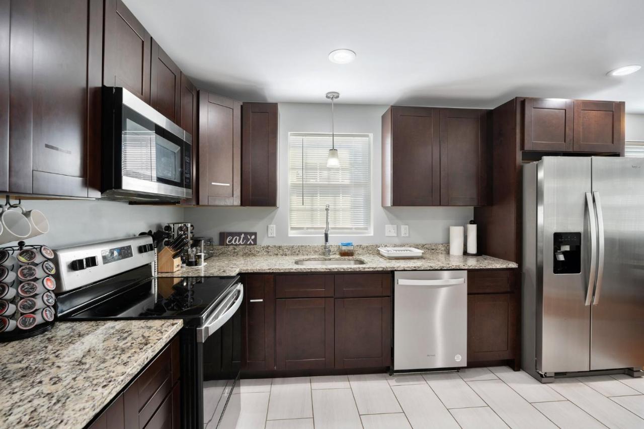 Cozy 3 Bedroom Serviced Apt Providence Dış mekan fotoğraf